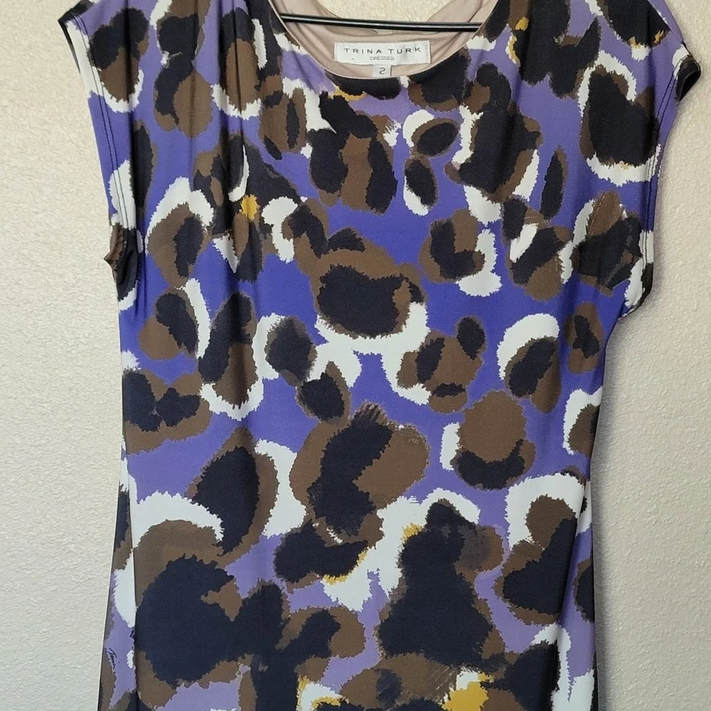Trina Turk ♡ Breene Dress Size 2 Lapis Purple Black Print Knit Cap Sleeve Shif - Picture 4 of 10
